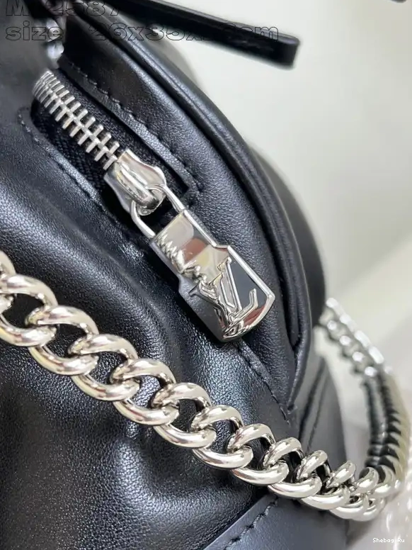 LOUIS Montsouris VUITTON PM-26*35.5*16CM 0624